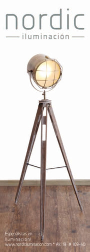 Lámpara de pie Tripod R
